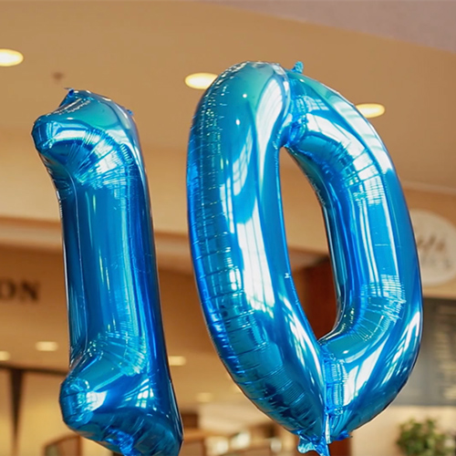 Grace Clinic: 10 years balloons